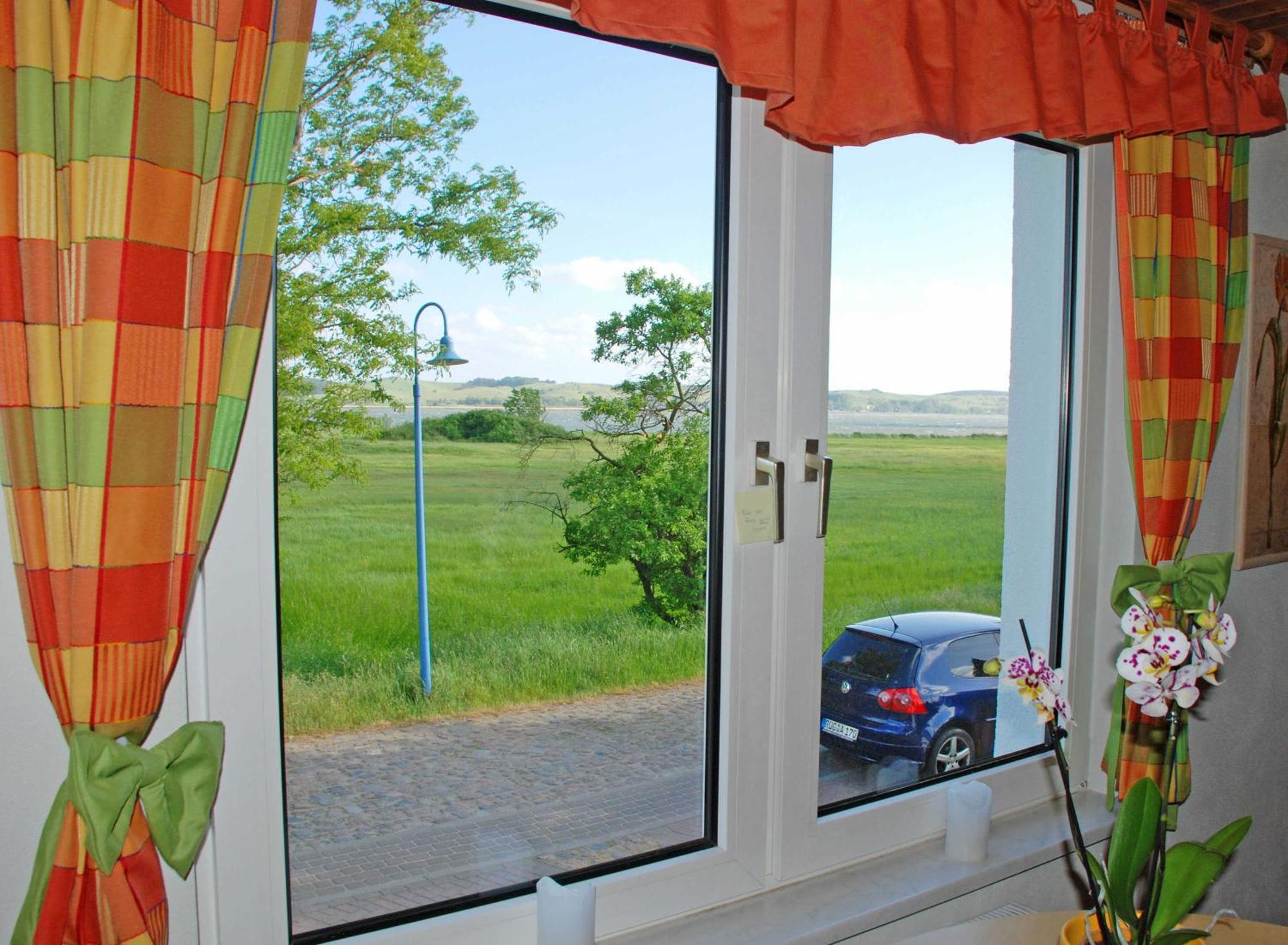 Ferienwohnungen Im Haus Am Deich Middelhagen Extérieur photo